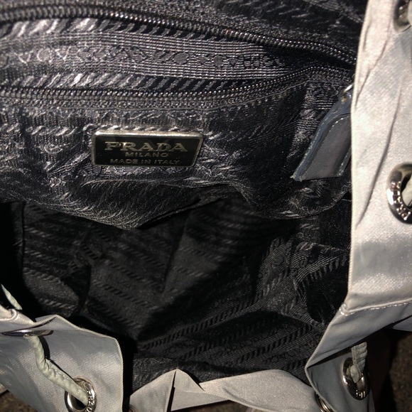 Prada bag - Picture 16 of 16